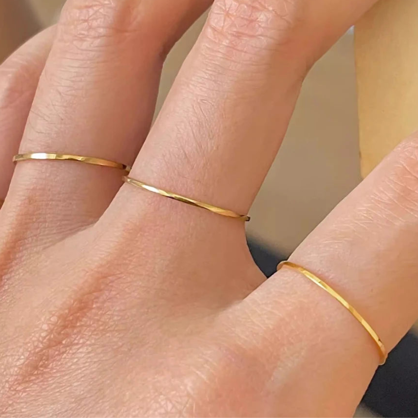 Anel Fino Dourado 0.5mm – Aço Inox Antioxidante