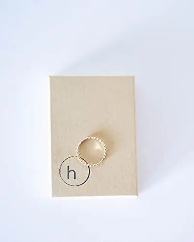 Anel de empilhamento feito a mão