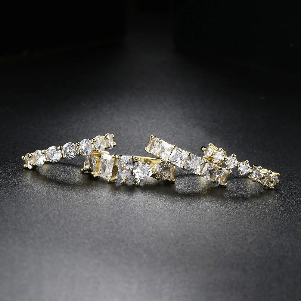 Anel de zirconia com cor dourada