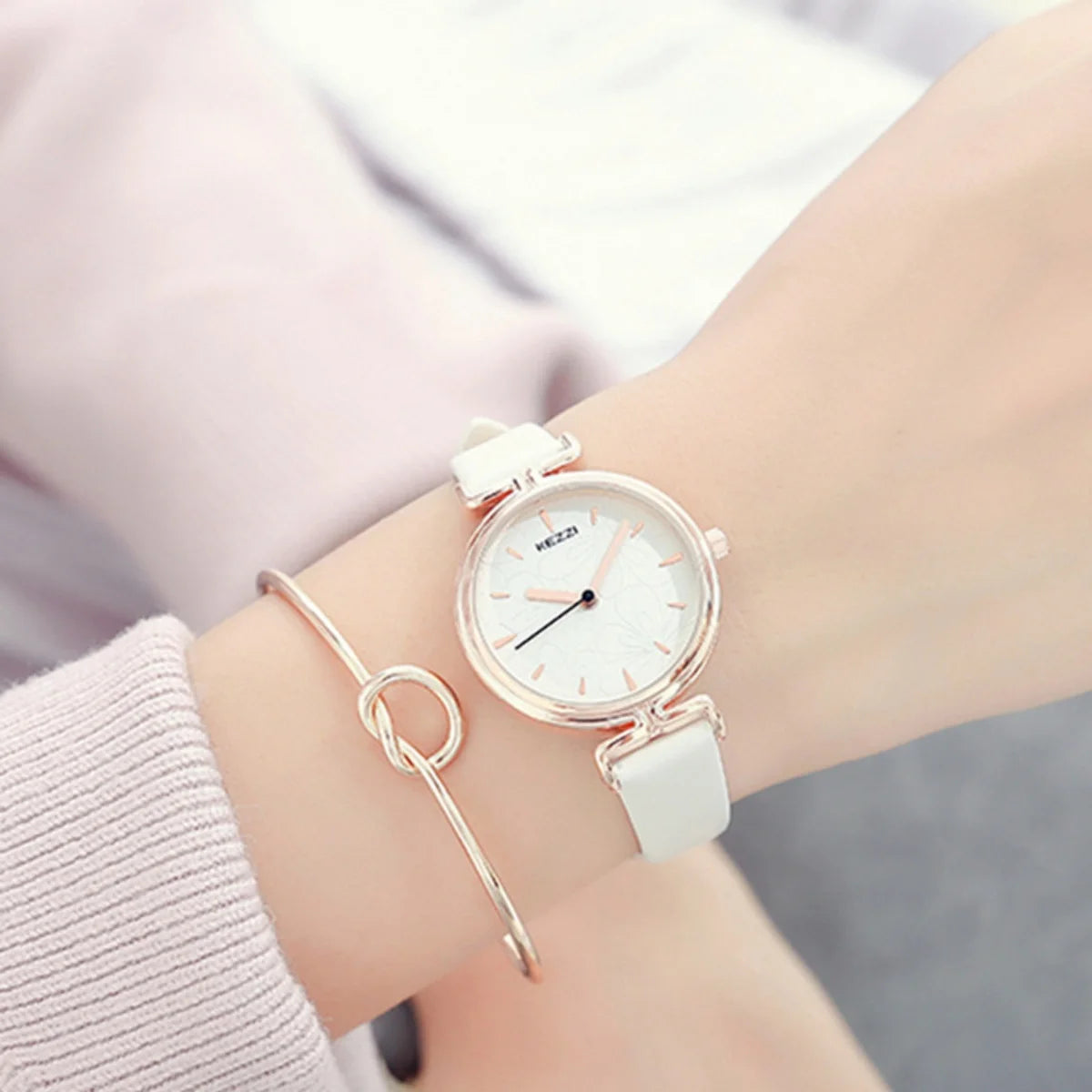 Pulseira com detalhe elegante