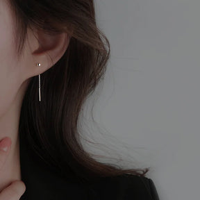 Brinco Longo Minimalista em Aço Inox
