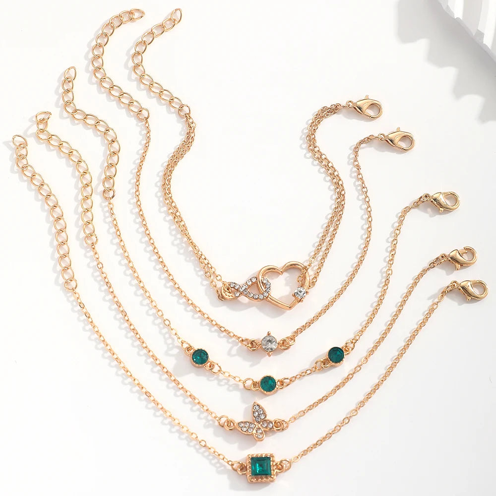 5 pulseiras com decoração