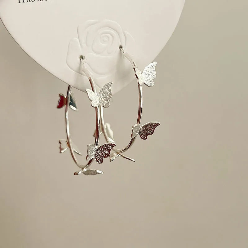 Brinco Argola Borboleta Dourado – Maxi Estilo