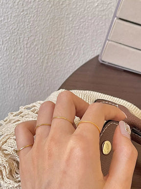 Anel Fino Dourado 0.5mm – Aço Inox Antioxidante