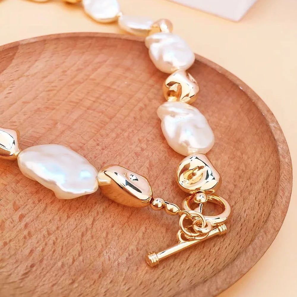 Colar de pérolas estilo Palacio