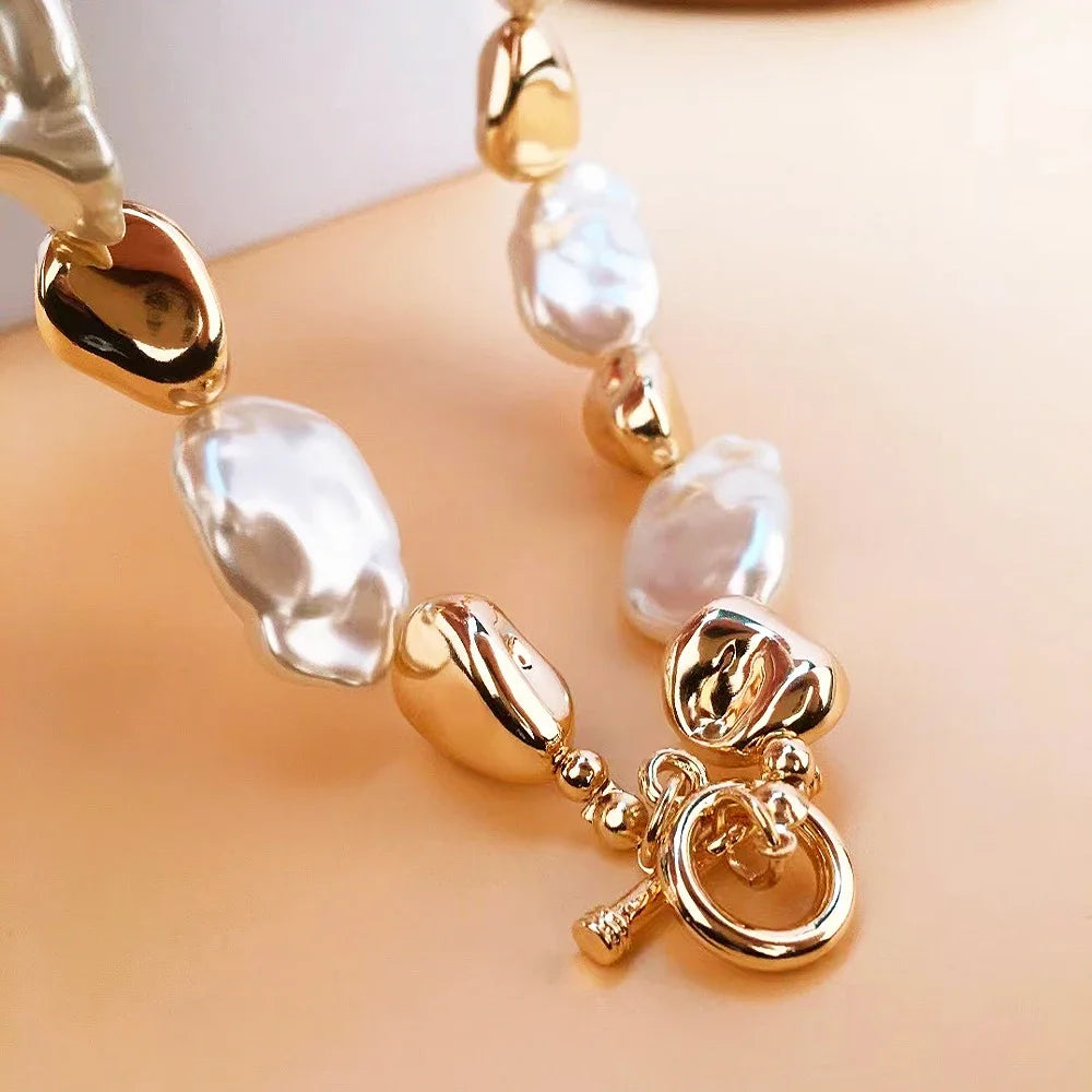 Colar de pérolas estilo Palacio