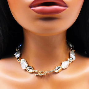 Colar de pérolas estilo Palacio