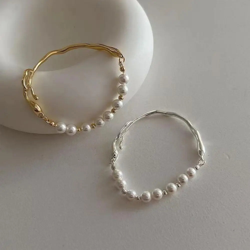 Pulseira com pérolas estilo coreano