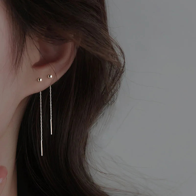 Brinco Longo Minimalista em Aço Inox