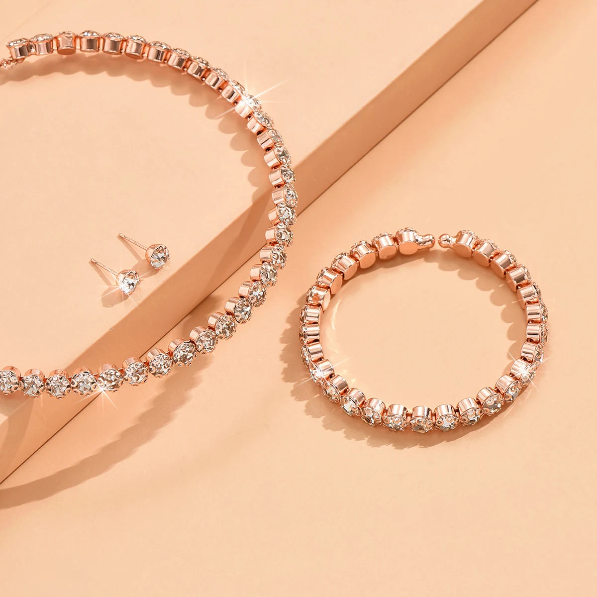 4 peças de colares minimalistas